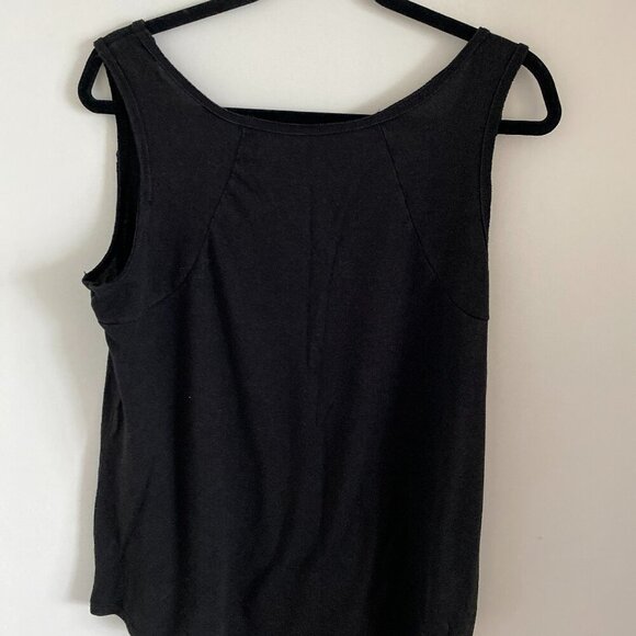 RARE FIND DISNEY PARKS AUTHENTIC WOMEN'S TANK TOP SHIRT SLEEVELESS BLACK SIZE XL - Picture 2 of 5